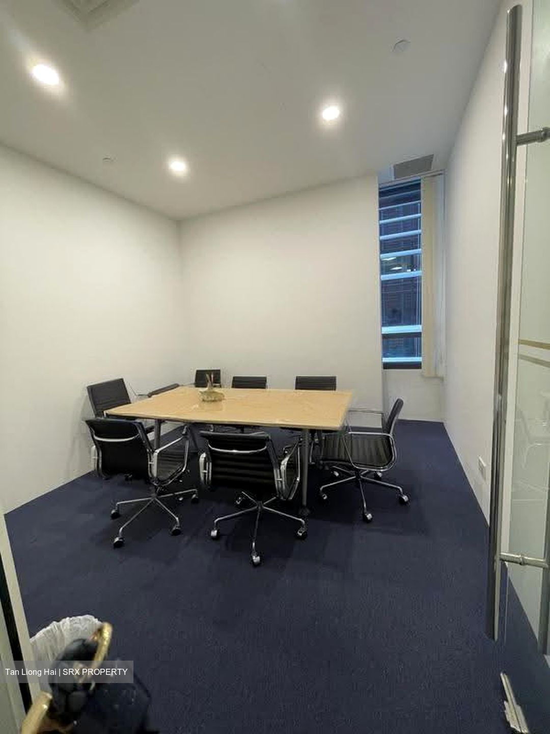 PLUS (D1), Office #628752721
